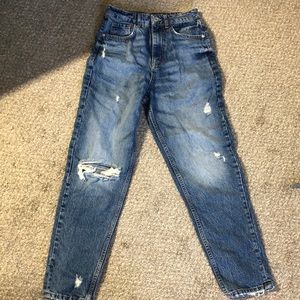 NWOT ripped mom jeans